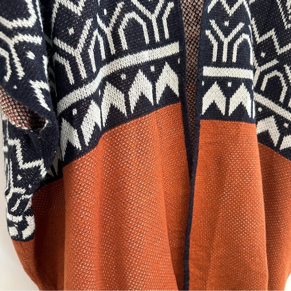 Vocal Geometric Wool Blend Open Blanket Cardigan Fringe L/XL - Picture 6 of 12